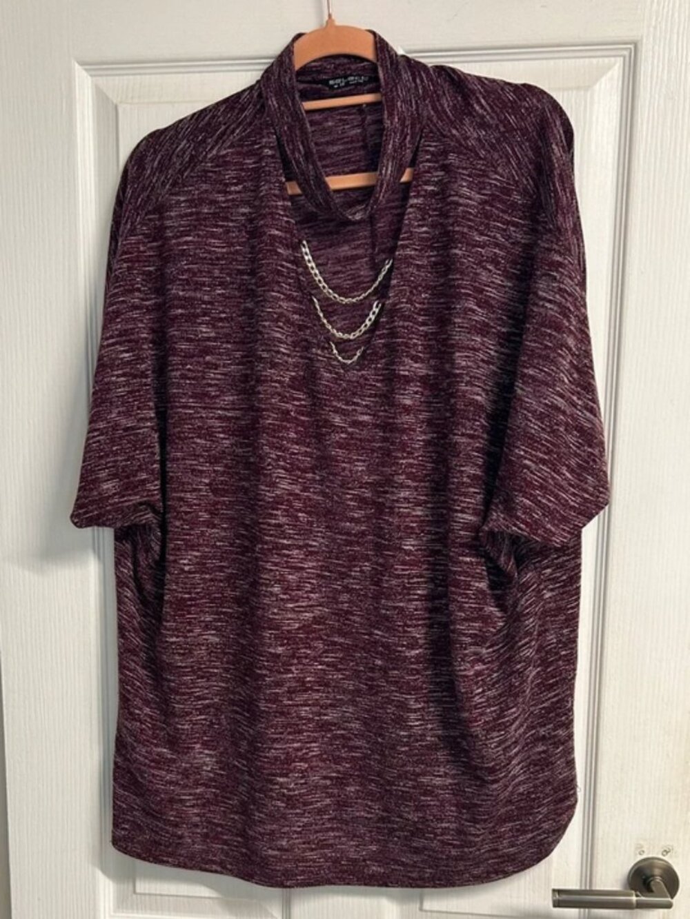 Womens Burgundy Marled Knit Tunic Choker Neck Gold Chain Blouse